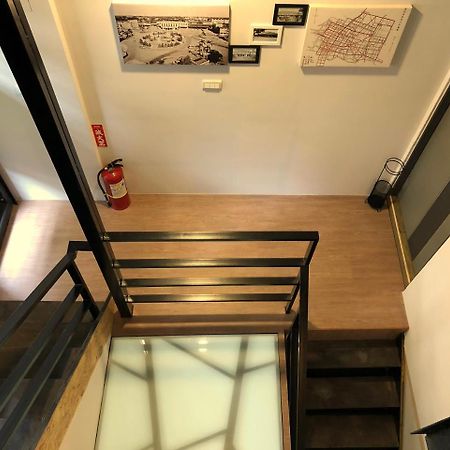 Lost Circle Homestay Tainan Bagian luar foto