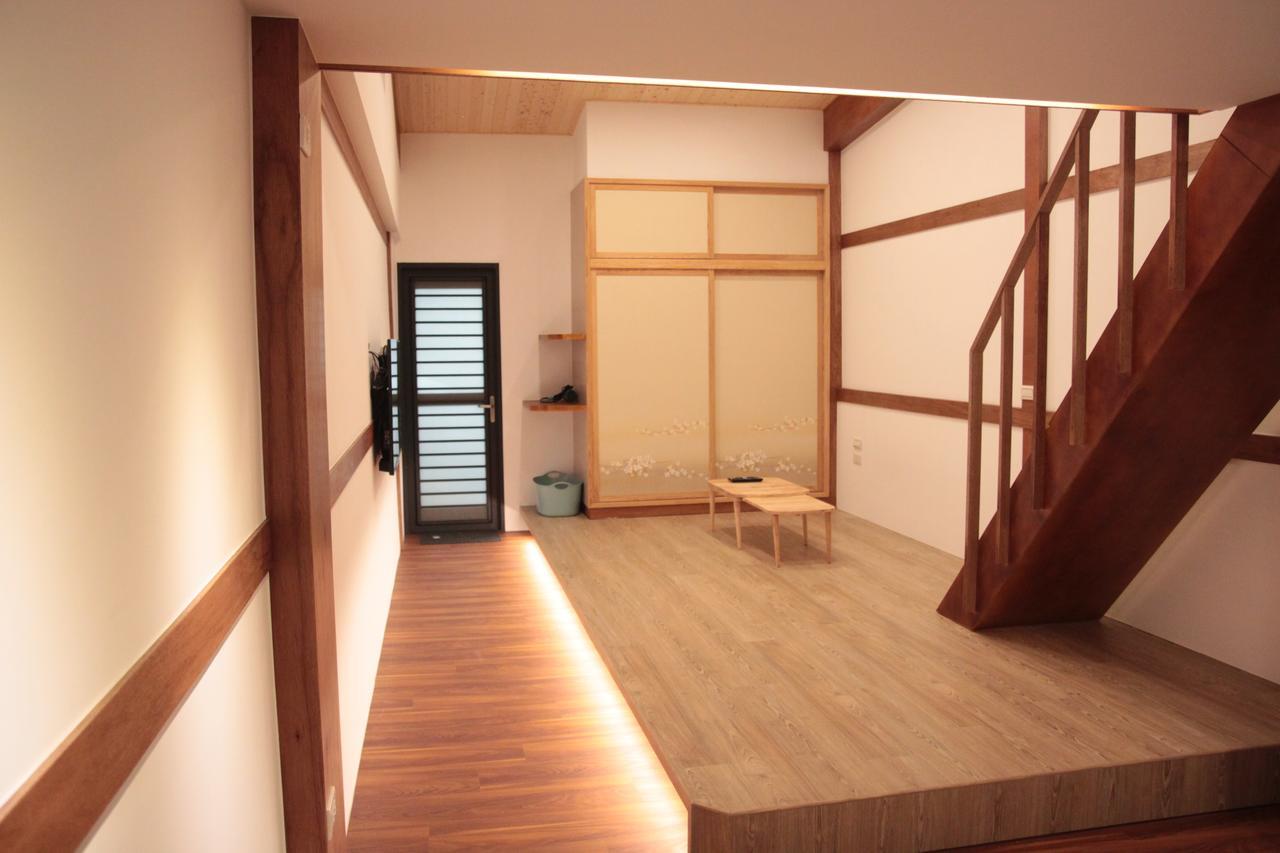 Lost Circle Homestay Tainan Bagian luar foto