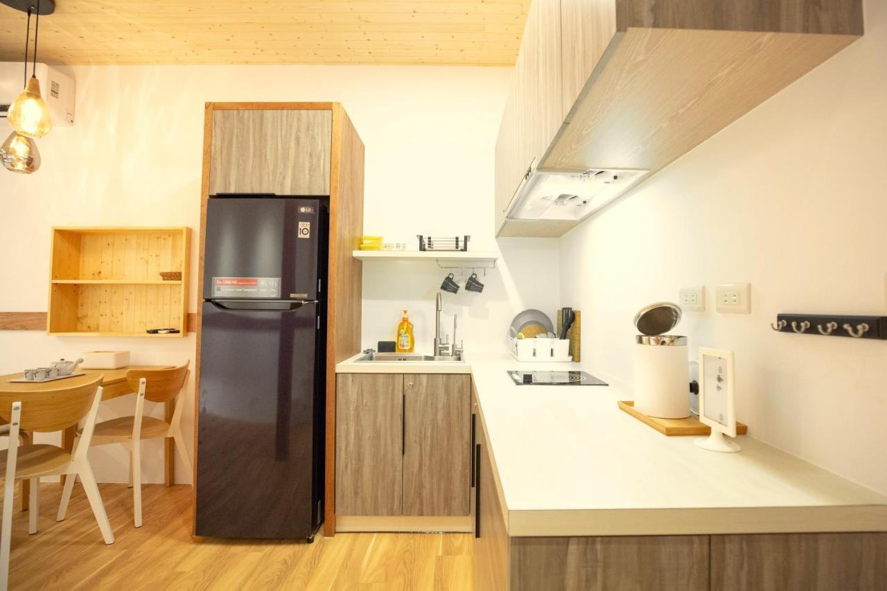Lost Circle Homestay Tainan Bagian luar foto