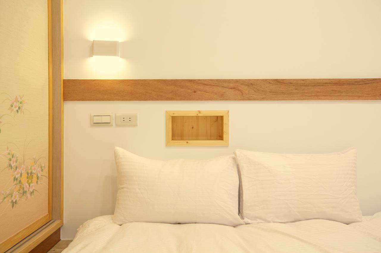 Lost Circle Homestay Tainan Bagian luar foto